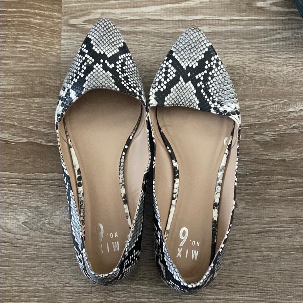 Mix No. 6 Women's Snakeskin Flats